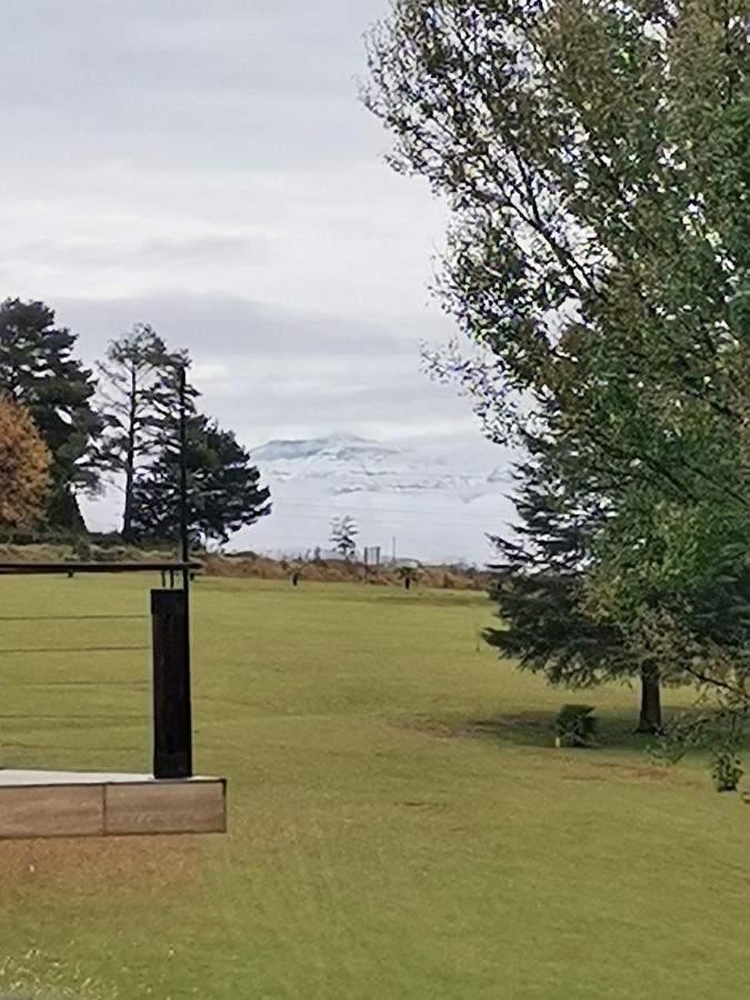 Sani Window B&B And Self Catering Underberg Exteriör bild
