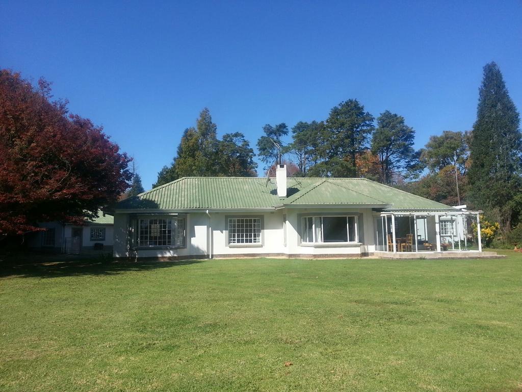 Sani Window B&B And Self Catering Underberg Exteriör bild