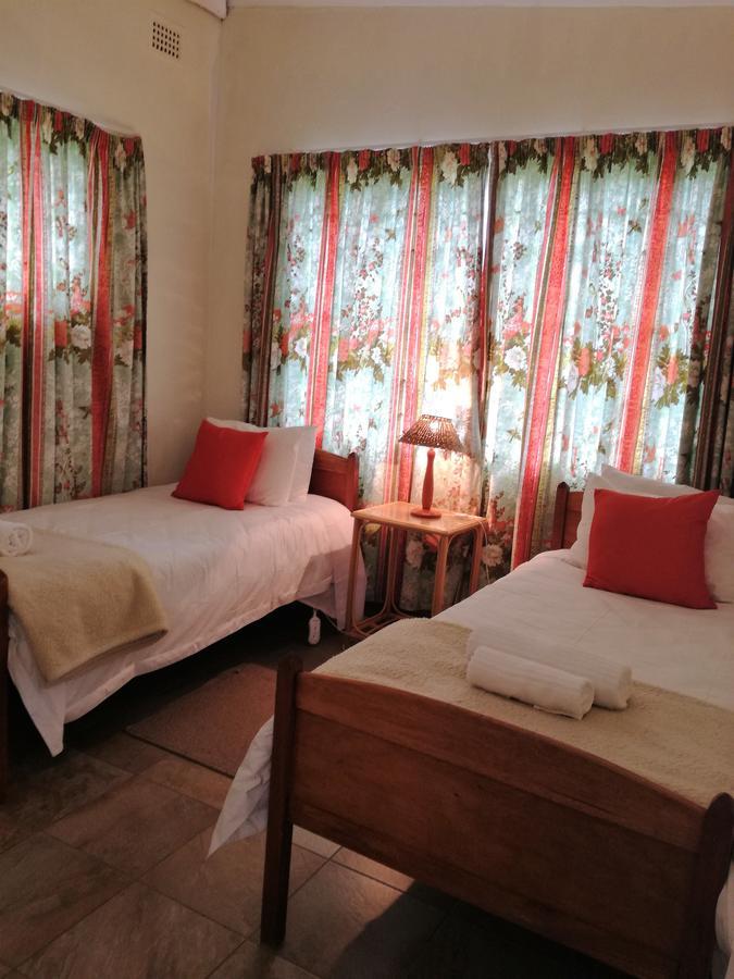 Sani Window B&B And Self Catering Underberg Exteriör bild